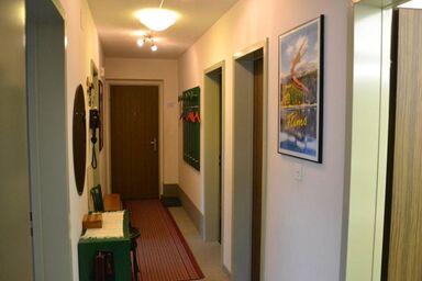 Arcula - Grosszügige 3.5 Zimmerwohnung, 105 m2, ruhig & zentral gelegen für max. 5 Personen