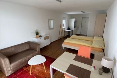 Ferienwohnungen JHS - Ferienzimmer Gämsli bis 2 Personen