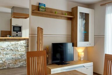 Tobias 3 - Tobias 2 .2