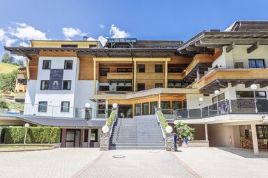 Suite mit 1 SZ & Wellnessbereich - mit 2 SZ & privaten Wellnessbereich .14