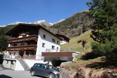 Haus Alpenglühn - Ferienwohnung
