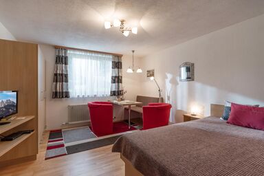 Ferienwohnung Laimbauer - Appartement/Fewo, Dusche oder Bad, WC, Wohn-/Schl