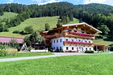 Bio-Bauernhof Obermaurach - Fam. Kronbichler - App. "4"- 3 Schlafzimmer/2. OG