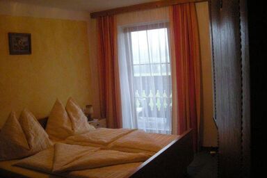 Pension Rieder - Doppelzimmer mit Dusche, WC