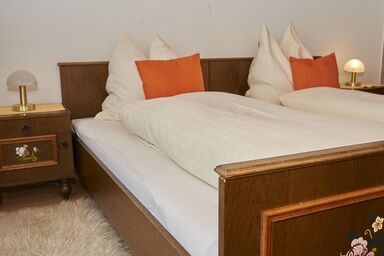 Gästehaus Alpenrose - Einzelzimmer, Dusche oder Bad, WC, gartenseitig