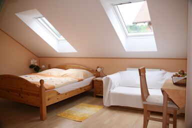 Obsthof Gästehaus Weiß - Doppelzimmer "Baum"