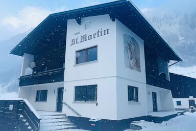 Haus St. Martin - Zimmer Silvrettasee - Zweibettzimmer, Etagendusche/Etagen-WC