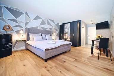 Derby 14 by Arosa Vacations