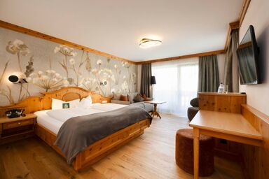 Der Stubaierhof Neustift - Junior Suite Zirbe OV