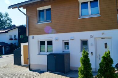 Ferienhaus - StaufenNest - Ferienhaus, Bad, WC, 3 Schlafräume