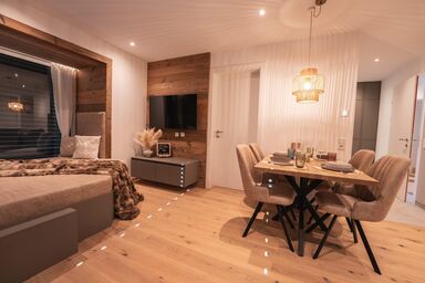 Nestzeit - Nestzeit - Bergnest