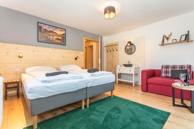 Sonnberg Lodge - Familiensuite, 2 Schlafräume Badezimmer