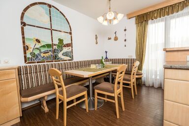 Urlaub am Bauernhof Hönigshof - Ferienwohnung Baumwurzel (1-2 Nächte)