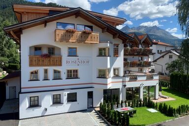 ROSENHOF   Apartments & Wellness & Bauernhof - Ferienwohnung Lavendel