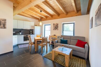 Fewo am Aubach - Josefine - Ferienwohnung mit Terrasse und WLAN