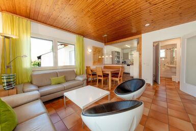 Ferienhaus Fuchsweg im Feriendorf Reichenbach (F2) - Modernisiertes Ferienhaus mit Sonnenterrasse (F2)