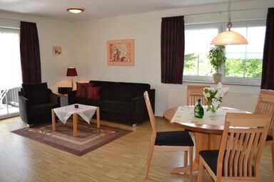 Kur & Golf Ferienwohnungen Wattenbach - Ferienwohnung