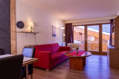 HAUS fern - Nr. 4 Trollblume