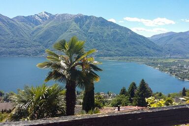 Ferienhaus "Casa Vecchia" mit Bergblick