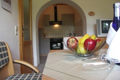 Haus Reiterbauer - Zwei-Raum-Ferienwohnung 55qm, Dusche/WC, Extra-Schlafzimmer, Küche, Terrasse