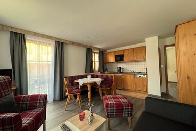 Ferienwohnungen Beim Hausbacher - 03 Ferienwohnung ca 41 qm mit Balkon und Panoramablick