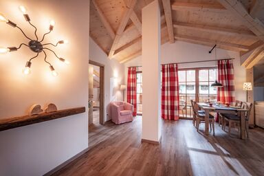 Beim Neuner - Zeit zu zweit - Ferienwohnung Kranzhorn, 75qm, Balkon