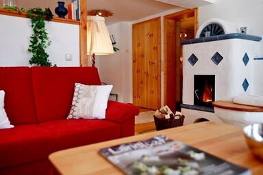 Dandl-Hof inkl. Chiemgaukarte - Ferienwohnung B Vroni 65qm, Balk., Küche, 2 Schlafzimmer, 1 Wohnzimmer, 4 P.
