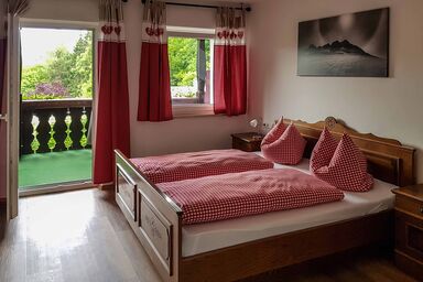 Gästehaus Bergwald - Familienzimmer Untersberg, für 1-4 Personen