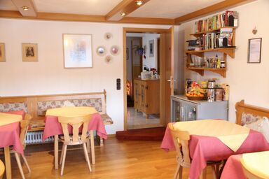 Team Watzmann GmbH - Komfortzimmer Dusche/WC mit Balkon