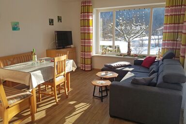 Ferienwohnung Kaiserblick - Ferienwohnung Kaiserblick 75 qm, zwei separate Schlafzimmer, EG mit Terrasse
