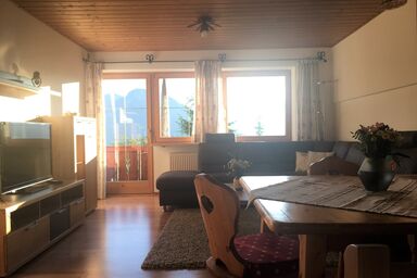 Ferienwohnung Haus Seeblick - Ferienwohnung für 5 Personen, 2 separate Schalfzimmer, Balkon, 75 qm