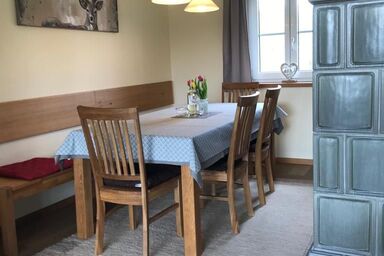 Landhaus Westerbuchberg - Idyllisches Landhaus, 150qm, für bis zu 9 Personen mit großem Garten