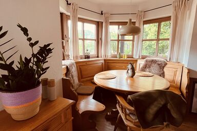 Achentalglück - Achentalglück für 1-3 Personen, Schlafzimmer, Wohnzimmer, Küche, Bad/WC, großer Balkon