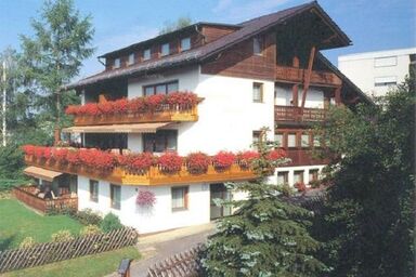 Gästehaus Steininger - Dreibettzimmer (ca.22qm) ohne Balkon