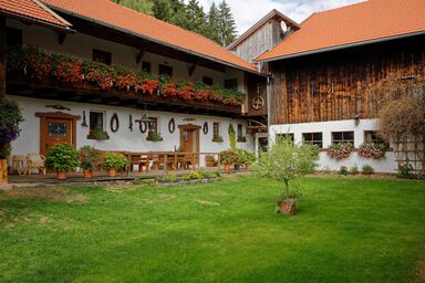Bayerwald-Ferienhof Schmid - Vogelnesterl