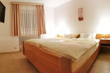 Ferienwohnungen Erika Huber - Ferienwohnung 1 mit Terrasse