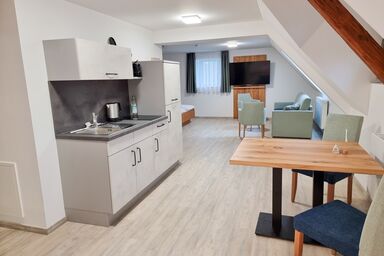 Gästehaus Mönchswald - Apartment 4 (47qm) mit Deckenbalken