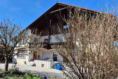 Haus am Gschlößlweg - Ferienwohnung 140qm mit 3 Schlafzimmern
