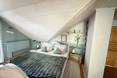 Ferienwohnung Midsommar - Wohnung in ruhiger Lage mit Balkon