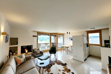 Fewo Cordial im Casa Erizun - 3.5 Zimmer Ferienwohnung mit Bad/WC, 60 m2 für max. 4 Personen + 1 Baby