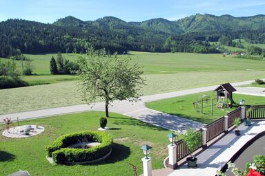 Waldfrieden - Fichte .1