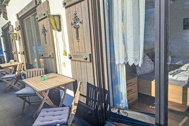 Schwarzenegg - Schwarzenegg .3