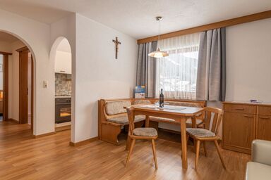 Apart Romantica - Apart Romantica .7