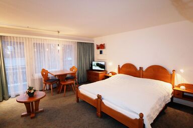 Sarazena - Sarazena .1