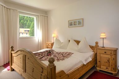 Chesa Flora 53 - Chesa Flora 53 .1