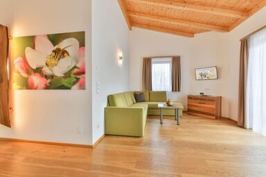 Kronhofer - Apartments und Erlebnis-Imkerei - Apartment Apfelblüte