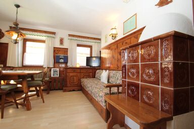 Erbhof Hinting + Appartementhaus Hinting - Bauernhaus Ferienwohnung 6 Stuben