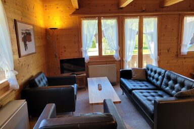 Reseda - 4-Bettwohnung