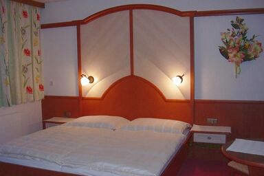 Haus Margit - Familie Georg Kitzbichler - Apartment/1 Schlafraum/DU/WC,TV,Mikro,Ba