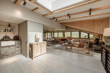 Chalet Cecilia by MYALPS Homes - The Penthouse Chalet